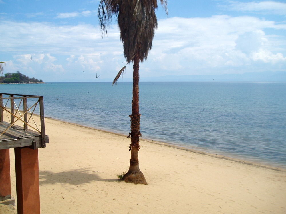 Nkhudzi Beach Lodge Nkudzi Buitenkant foto